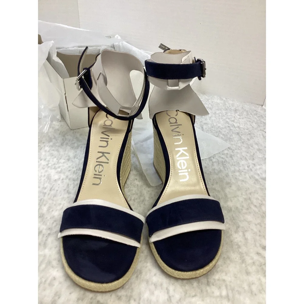 Calvin Klein Noshela Dark Blue White Espadrille Wedge Sandals‎ Womens 11 M NEW